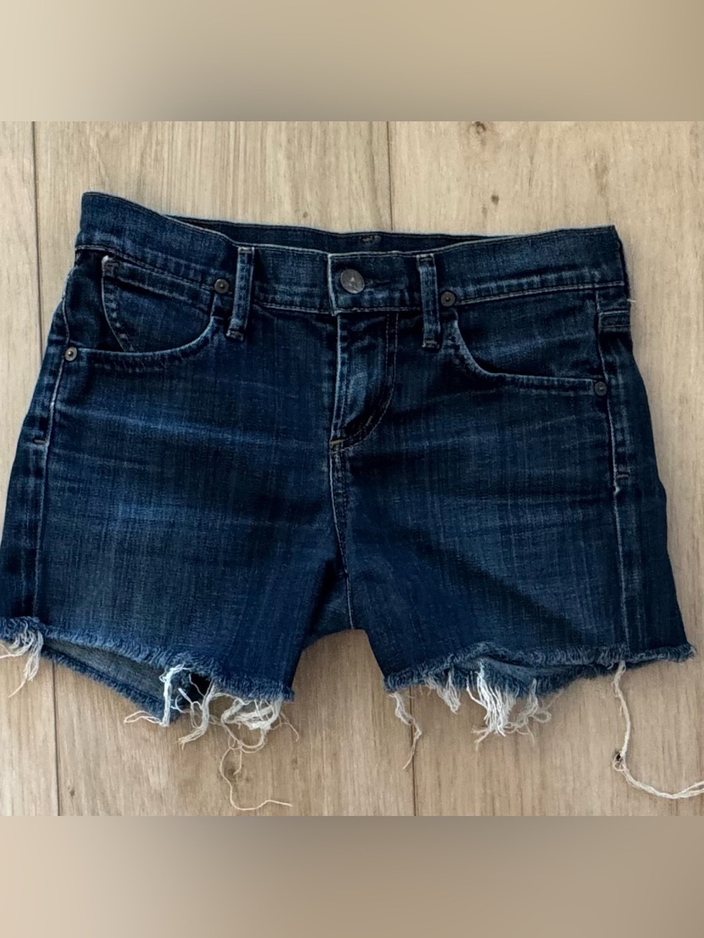 Women’s Citizens of Humanity Dani size 24 blue denim cutoff jean shorts
